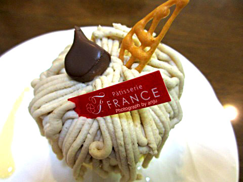 Pâtisserie FRANCE depuis 1971 Photograph by anju http://angelicsmile0611.blog61.fc2.com/