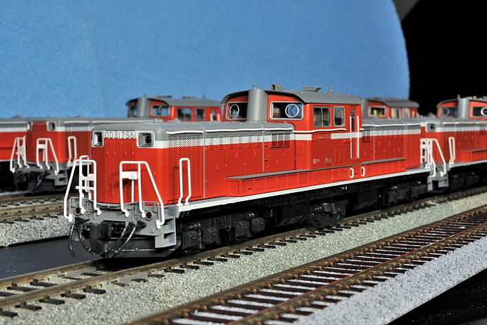 HOゲージ鉄道模型で大はしゃぎ！ DD51 暖地形 (KATO) ディーゼル機関車いろいろ -11