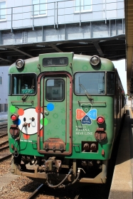 09城端線彩繪電車